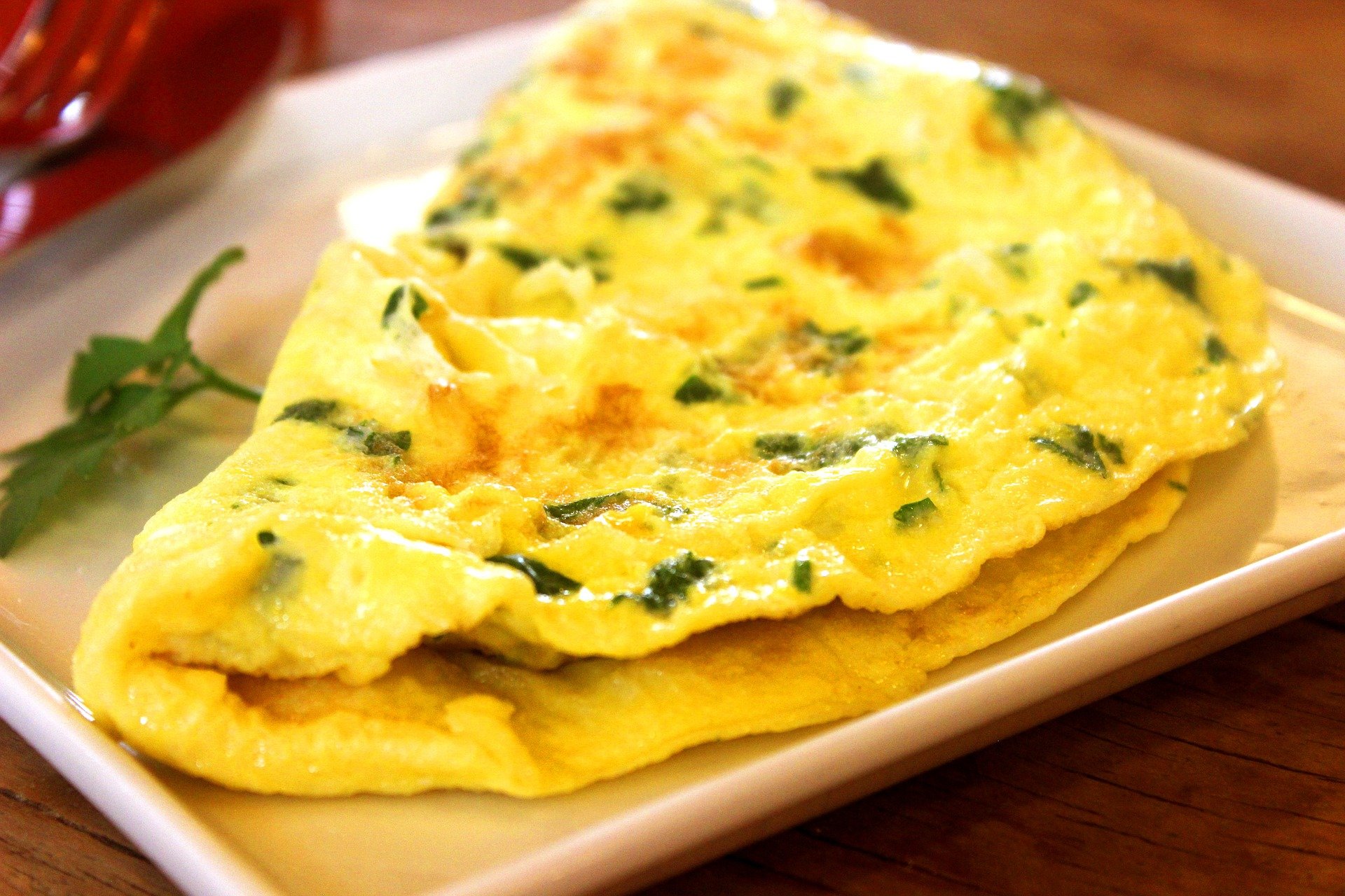 This Omelette Cooking Hack will Blow Your Mind (No Skillet Necessary)